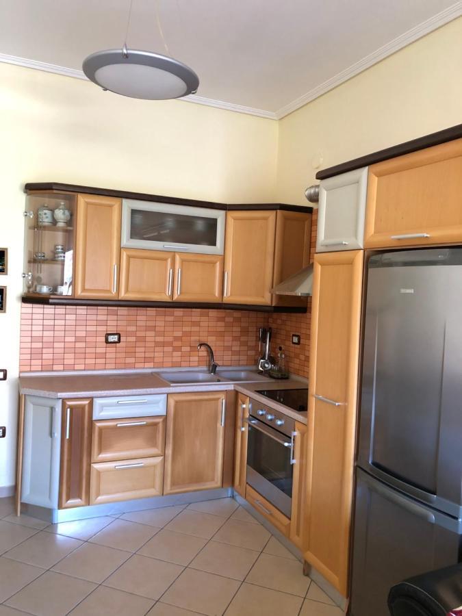 Lungomare Apartment Vlore Ngoại thất bức ảnh