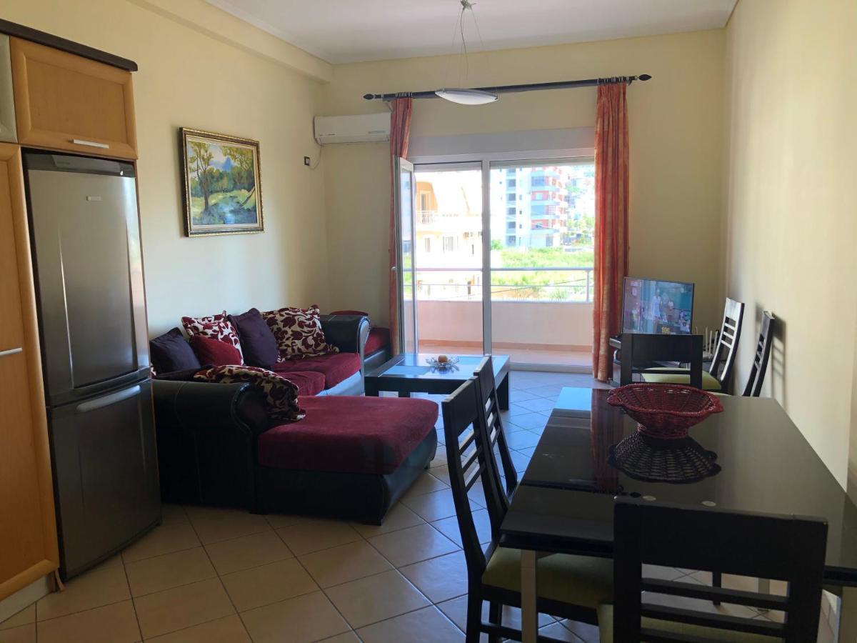 Lungomare Apartment Vlore Ngoại thất bức ảnh